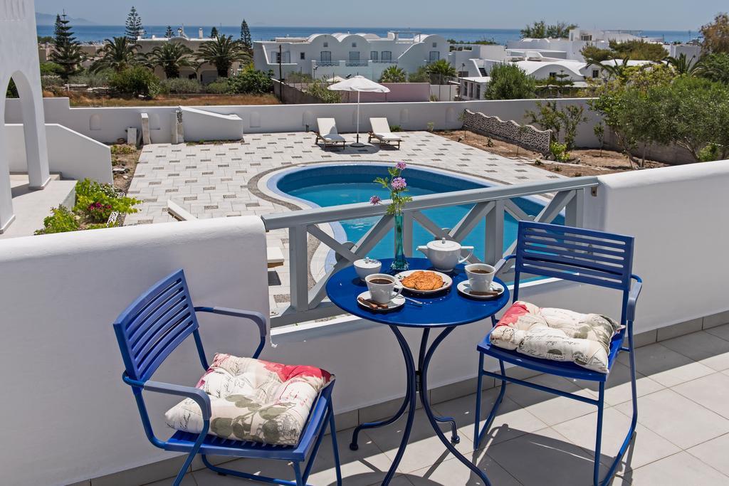 Felicity Luxury Villas Kamari  Bagian luar foto