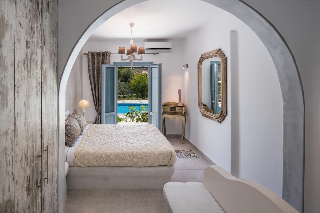 Felicity Luxury Villas Kamari  Bagian luar foto
